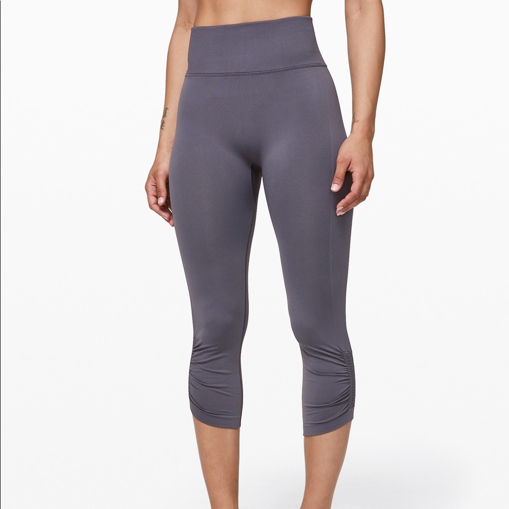 Lululemon EBB TO STREET CROP 21" legging - Picture 5 of 6